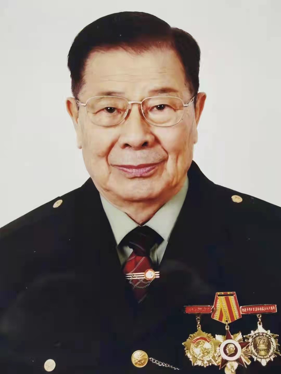 浙江省杭州市富阳区人大常委会主任徐林亮到中交三公局杭淳开高速公路项目“送清凉”
