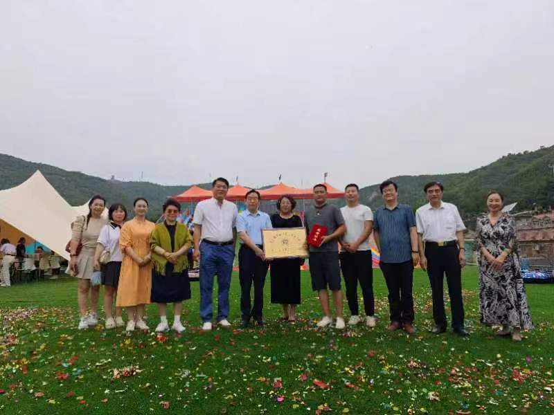 权工委林福才会长出席会员单位北京乐动奇迹文化有限公司开业庆