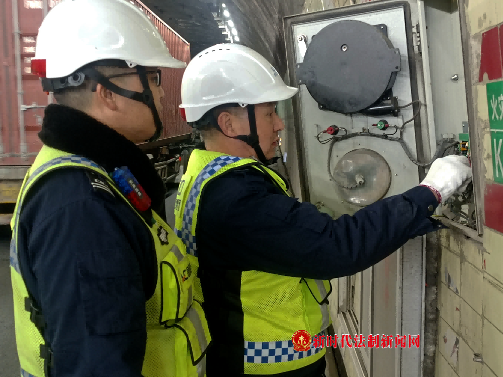 守护春运安全的巡检员—葛建文